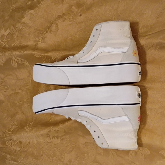 VANS Sk8-Hi Platform  Cream Floral Embroidery High-Top Women's 7.0 Men's 5.0 - Picture 9 of 12